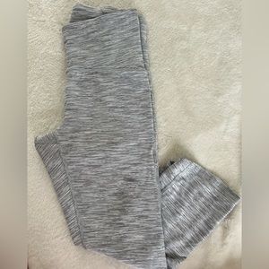 Women’s Lululemon Capris size 2